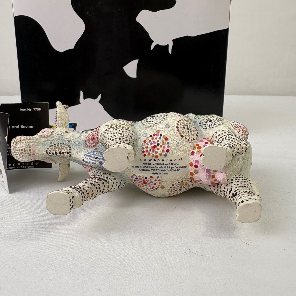 CowParade Buttons‎ and Bovine 7758 Kansas City Artist Ruth Donikowski - Picture 6 of 9